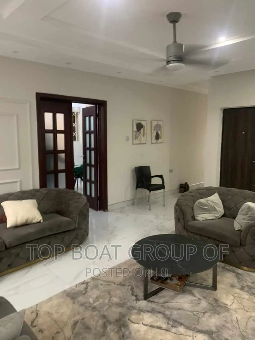 Furnished 5bdrm House in Top Boat Estate, Kumasi Metropolitan for sale