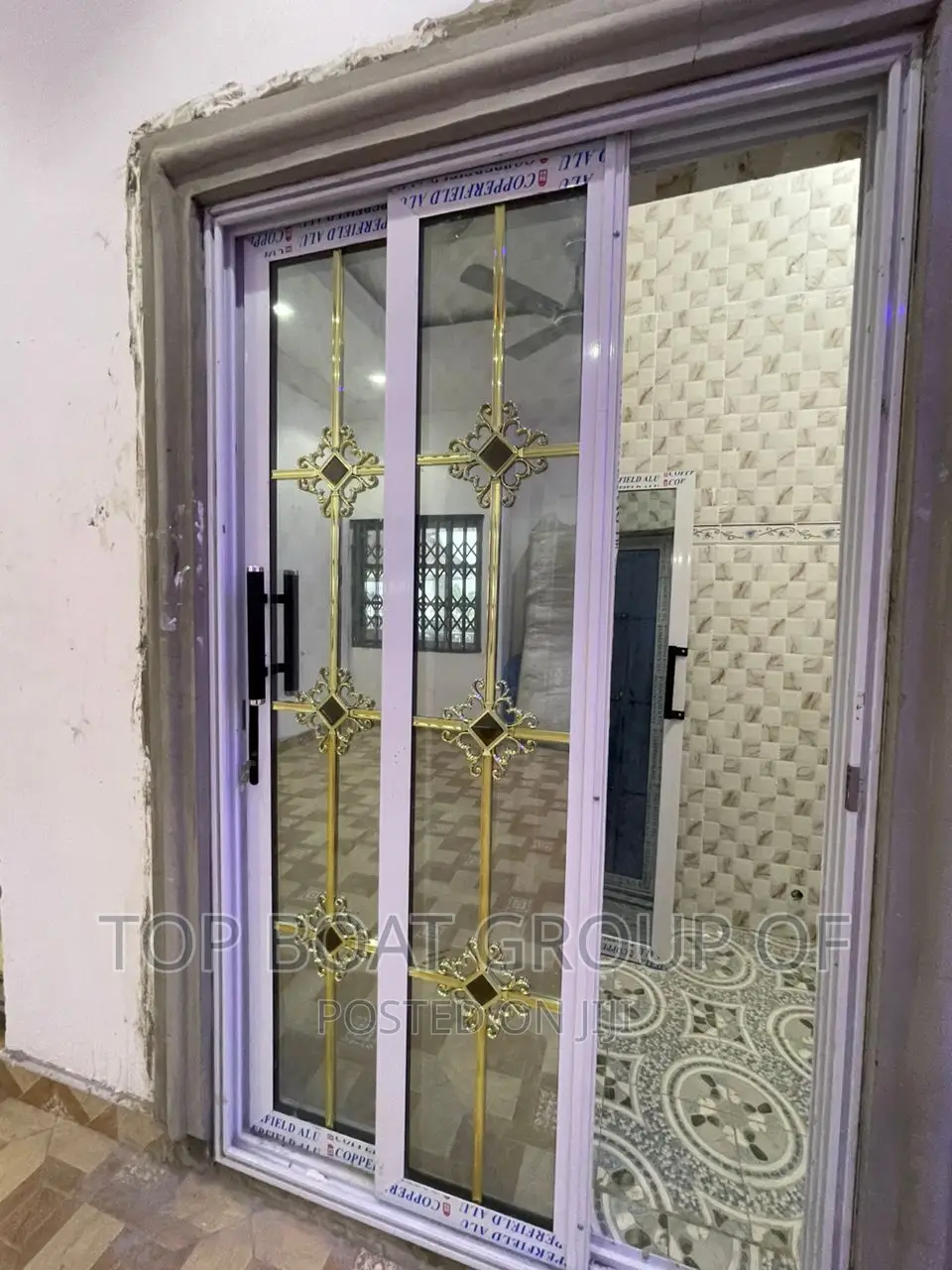 Furnished 8bdrm House in Top Boat Estate, Kumasi Metropolitan for sale