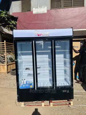 Grab —- A Deal on Pearl Display Fridge 3doors PVC-150