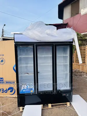 PVC-150 Display Fridge Pearl 950L ) 