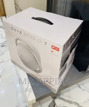 Classic Design Onyx Bluetooth Speaker(Gray).