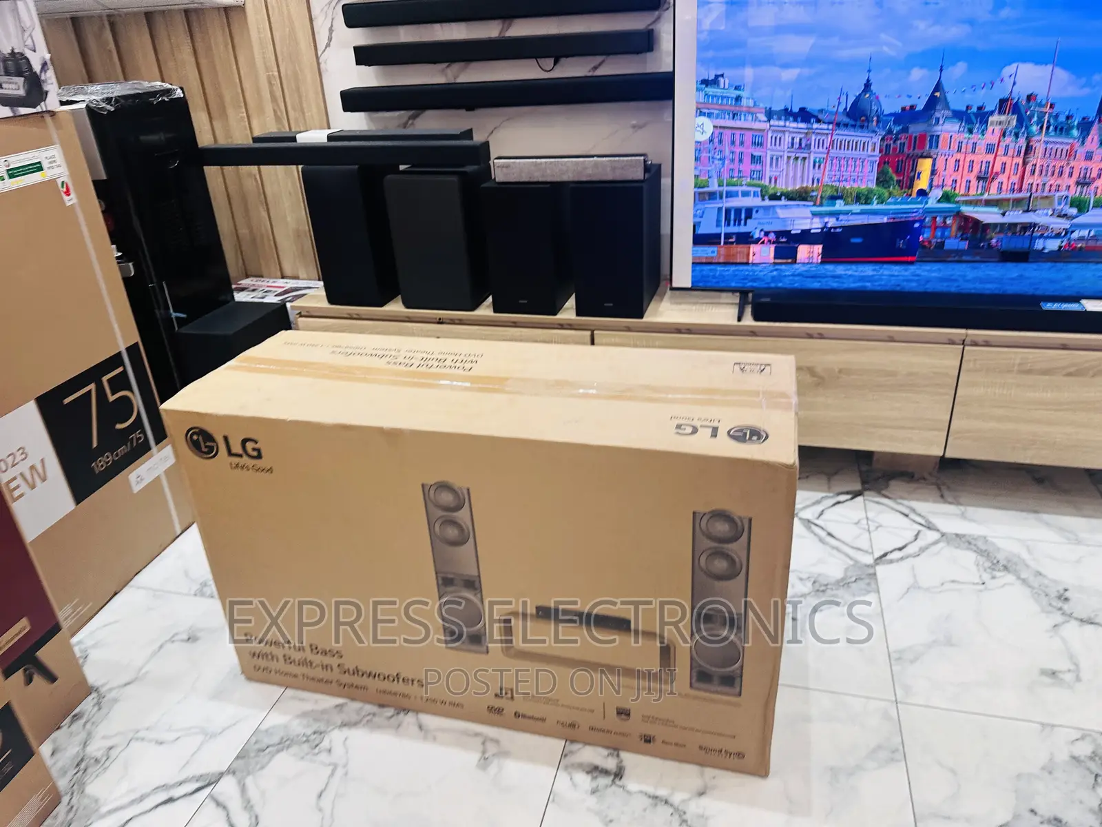 Inbuilt Woofer >< LG Sound System LHD687 Best and Affordable