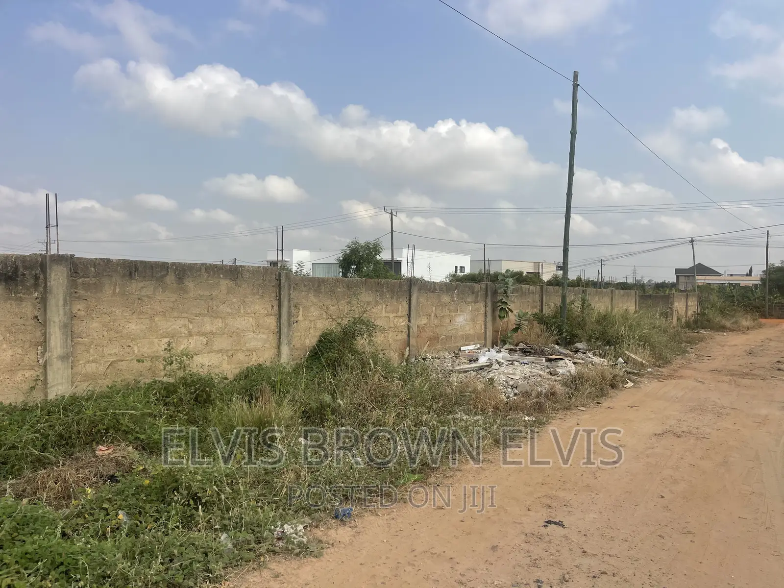 Land for Sale at Lakeside Around the Muslim University