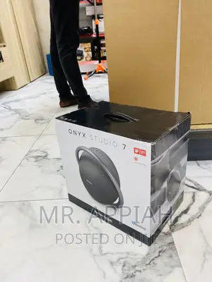 Purchase Affordable Onyx 7 Bluetooth Rechargeable Speaker.