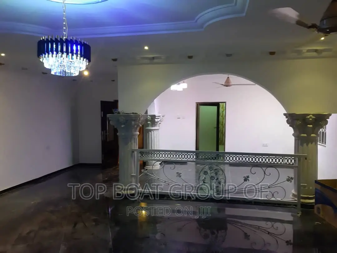 Furnished 4bdrm House in Top Boat Estate, Kumasi Metropolitan for sale