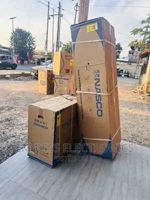 Nasco 2.5hp Split Floor Standing AC White Fresh Airflow
