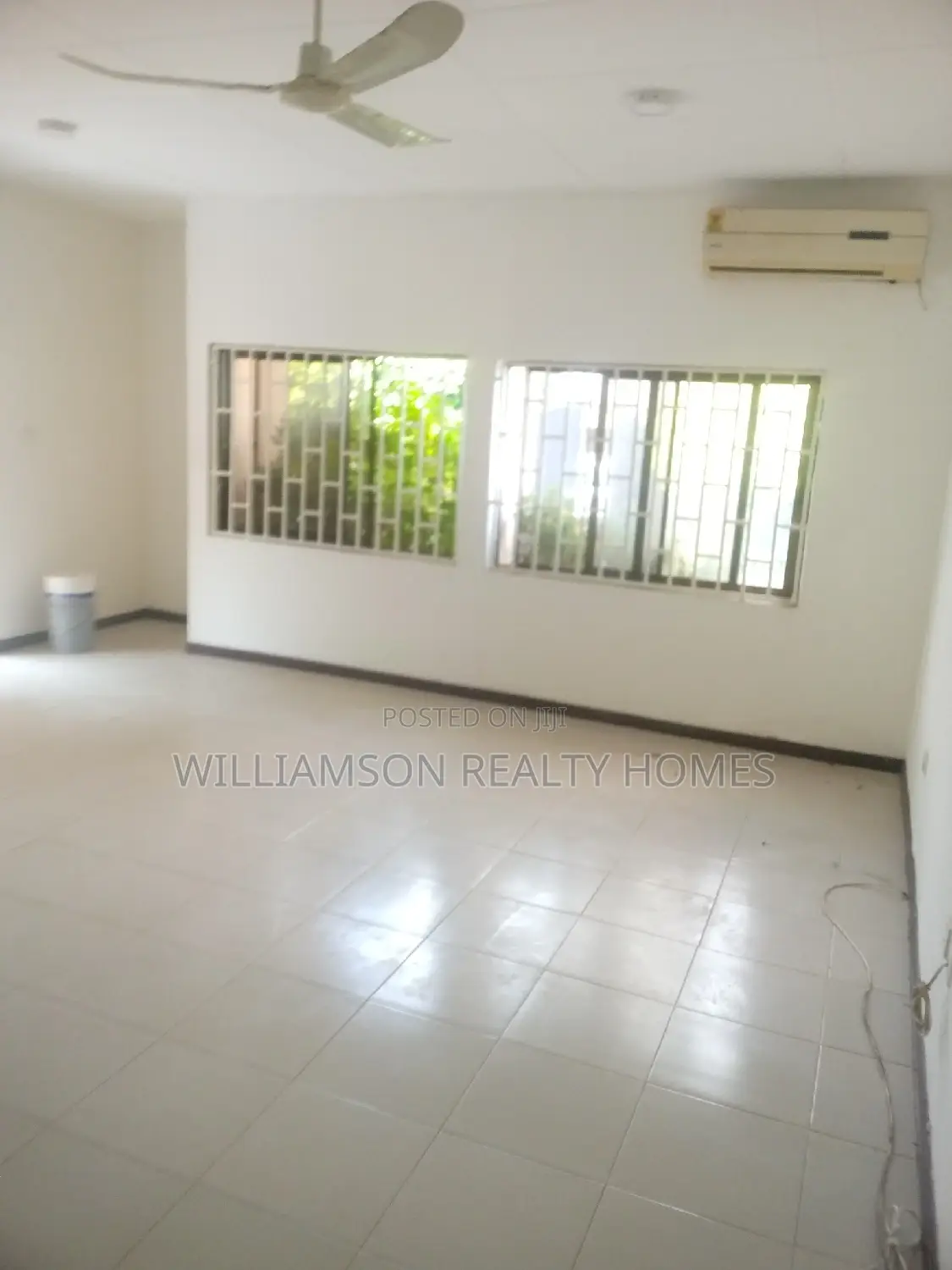 3bdrm House in Hfc Estate, Spintex for rent