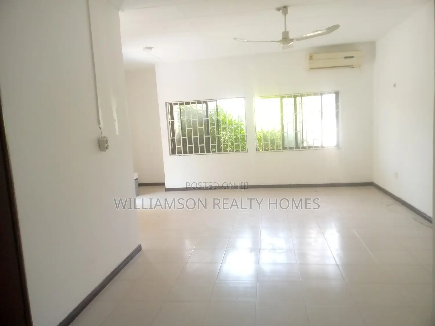 3bdrm House in Hfc Estate, Spintex for rent