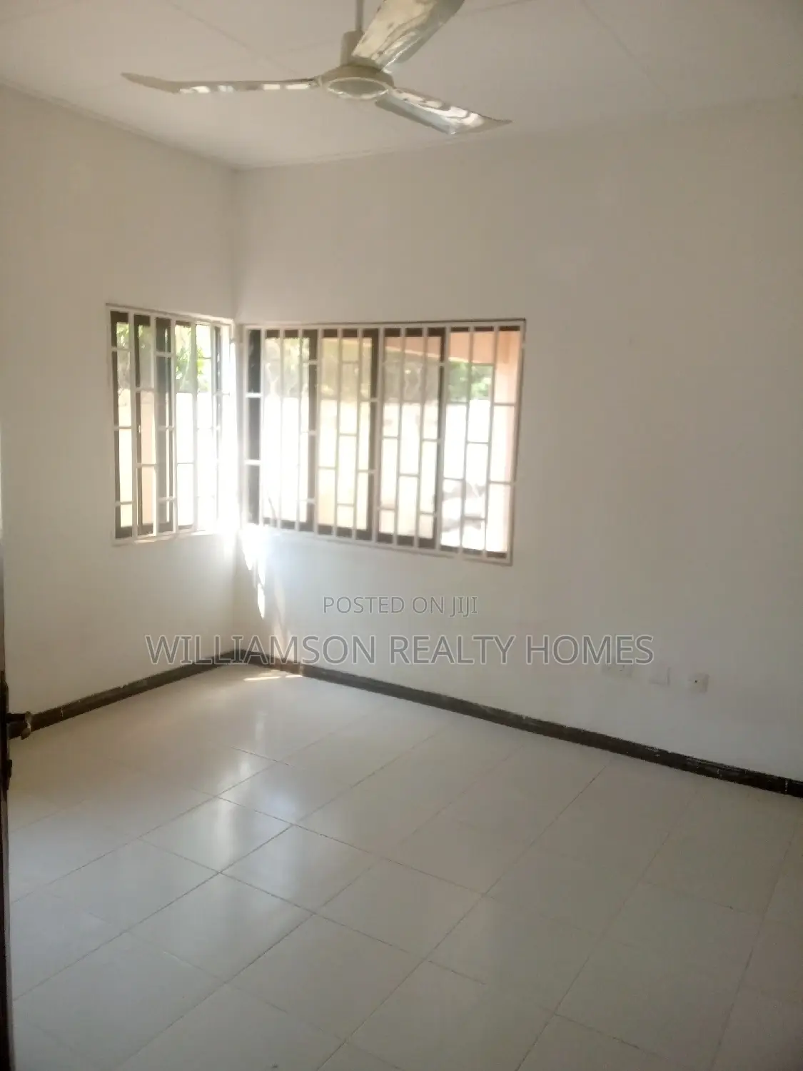 3bdrm House in Hfc Estate, Spintex for rent