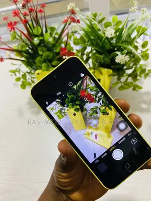 Apple iPhone 5c 16 GB Yellow