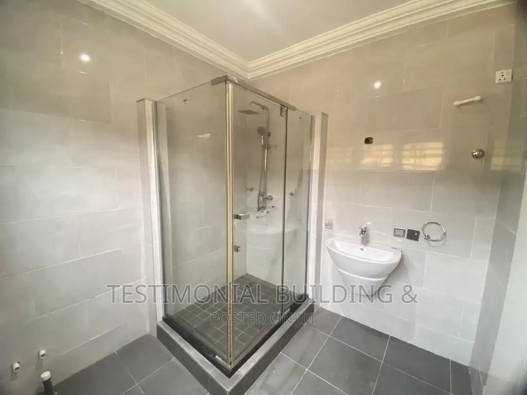 4bdrm House in Testimonial Building, East Legon for rent
