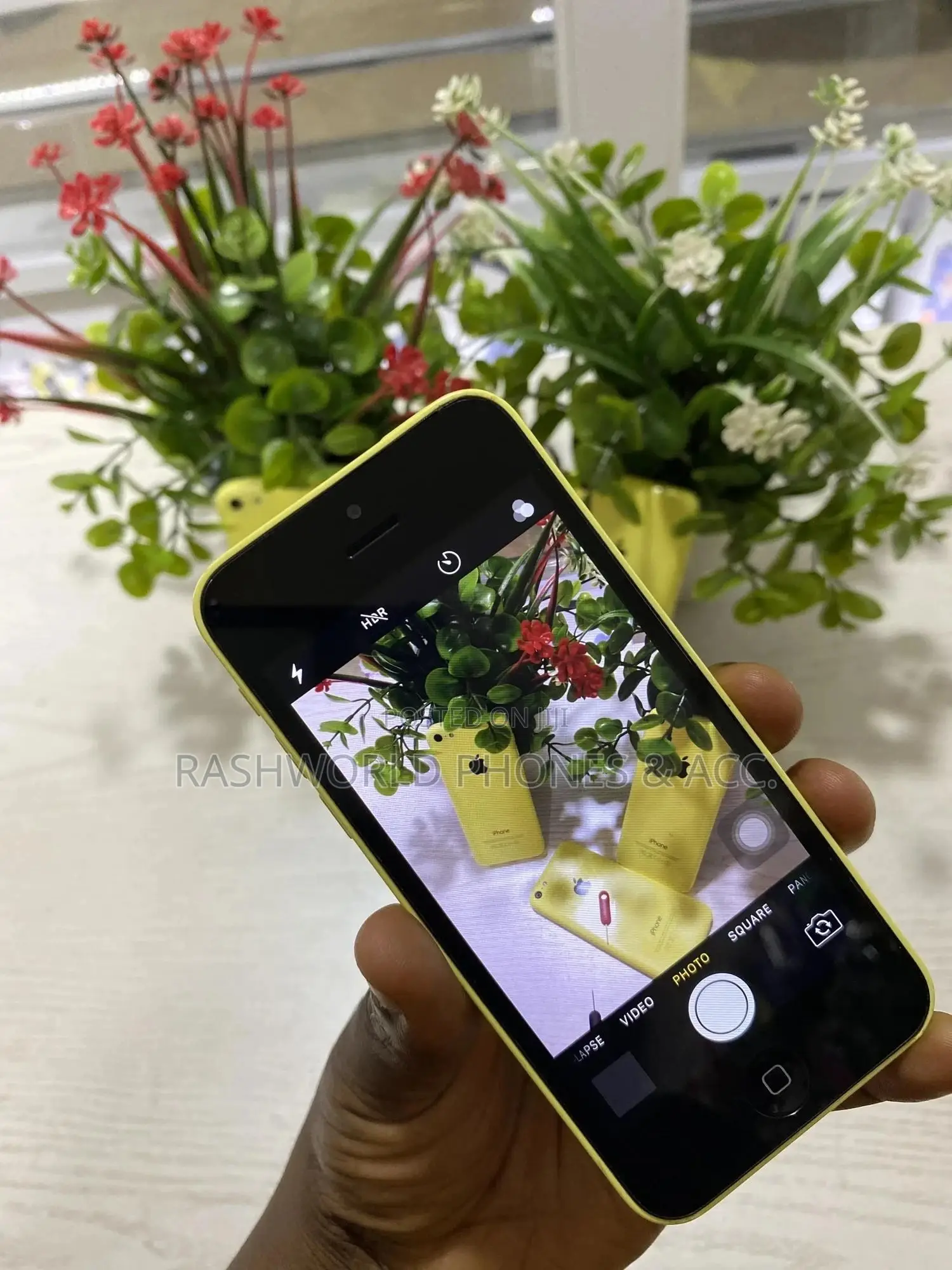Apple iPhone 5c 16 GB Yellow