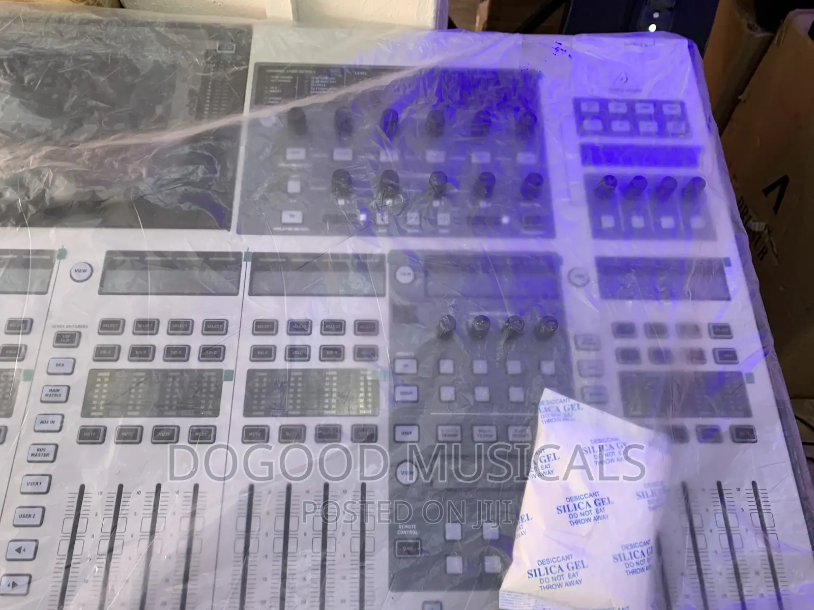 Behringer Wing 48channel Digital Mixer