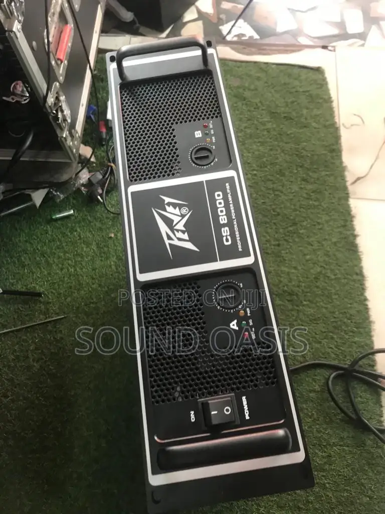 Peavey Cs 8000 Professional Bass Amplifier