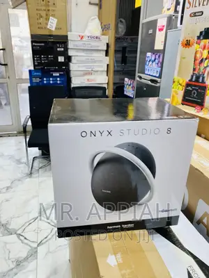 High Quality Onyx 8 Rechargeable Bluetooth,Speaker.