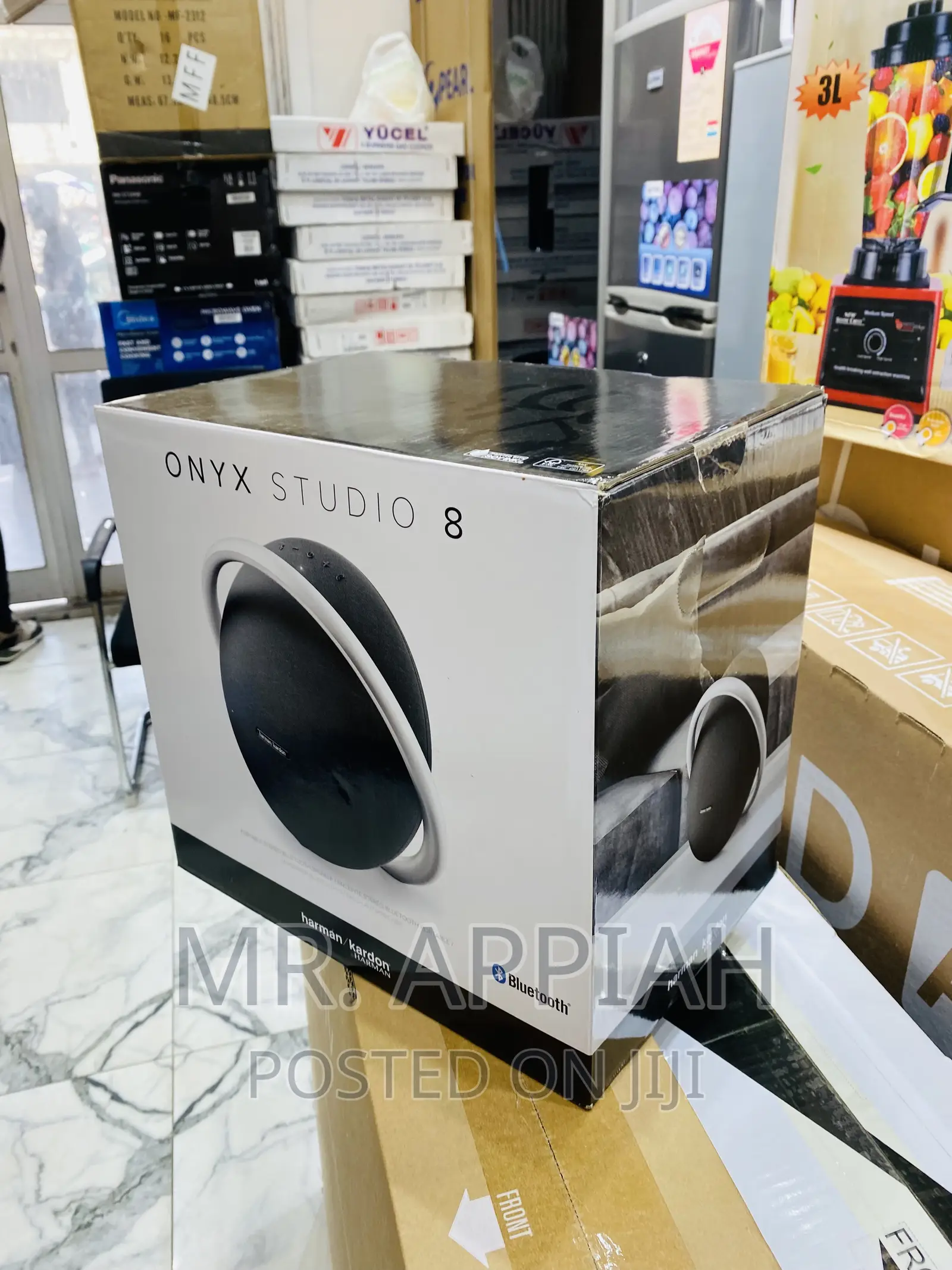 Authentic Onyx 8(Black)Rechargeable Bluetooth Speaker 