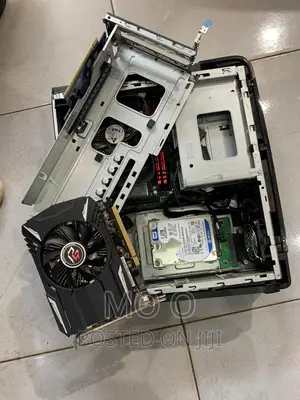 Desktop Computer Dell Aurora 16GB Intel Core I7 HDD+SSD 256GB