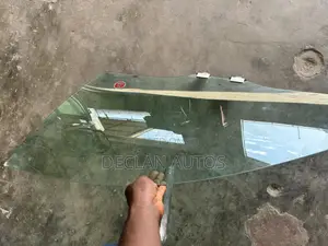 Honda Accord 2018 - 2022 Door Glass