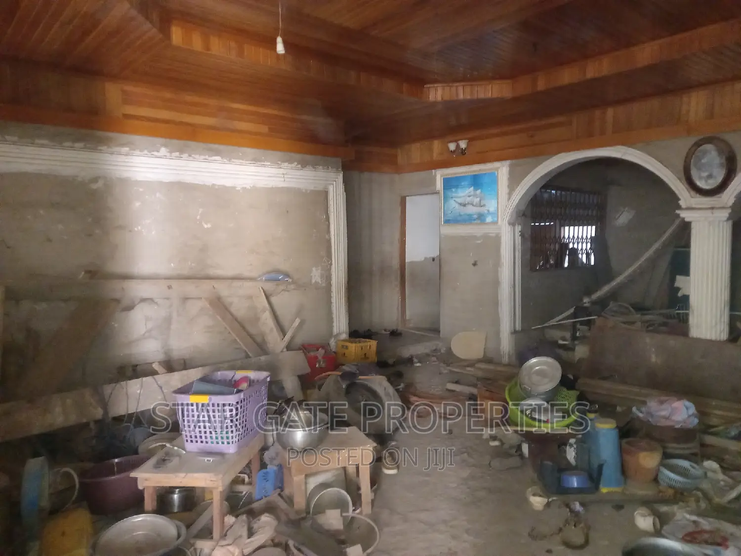 8bdrm House in Star Gate Properties, Kumasi Metropolitan for sale