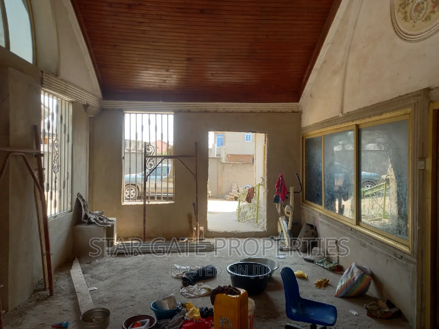 8bdrm House in Star Gate Properties, Kumasi Metropolitan for sale