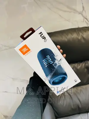 High Quality JBL Flip 6 Portable Bluetooth Speaker(Blue).