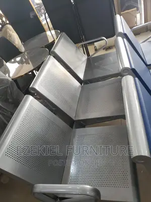 3 in 1 Waiting Chair