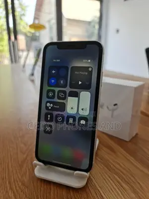 Apple iPhone XR 128 GB White
