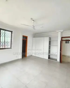 3bdrm Apartment in American House, East Legon for rent