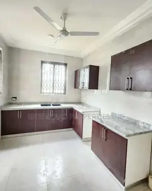 3bdrm Apartment in American House, East Legon for rent
