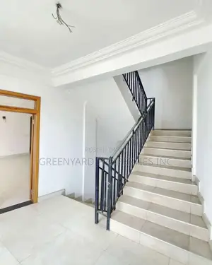 3bdrm Apartment in American House, East Legon for rent