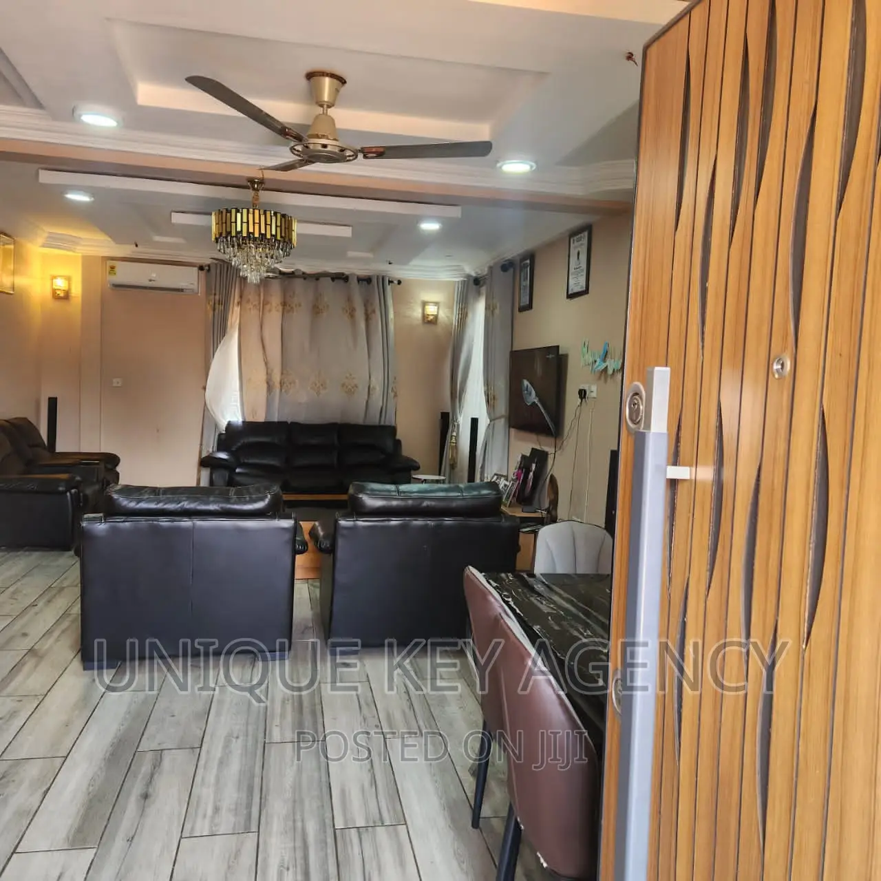 4bdrm House in Unique Key Agency, Lapaz for rent