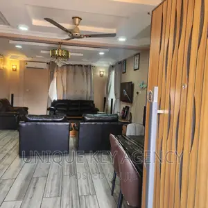 4bdrm House in Unique Key Agency, Lapaz for rent