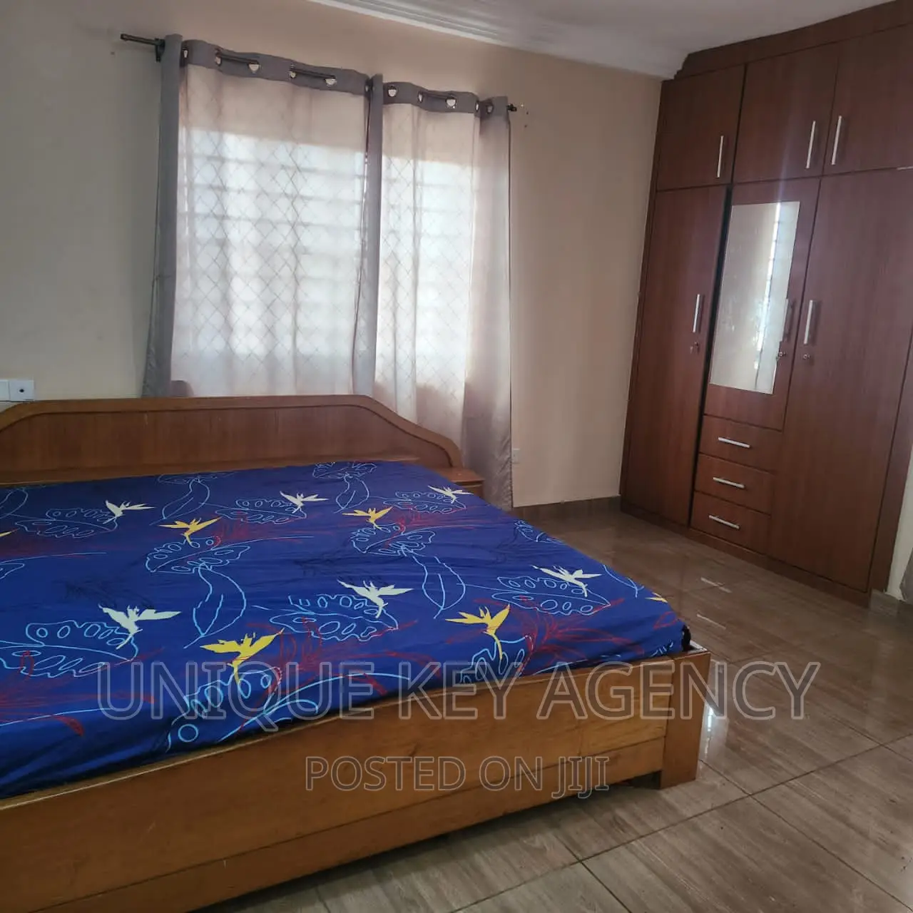 4bdrm House in Unique Key Agency, Lapaz for rent