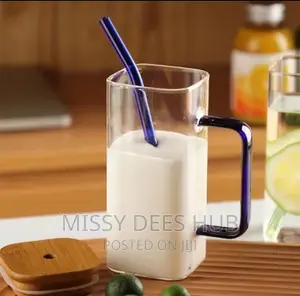 Square Glass Cup With Bamboo Lid