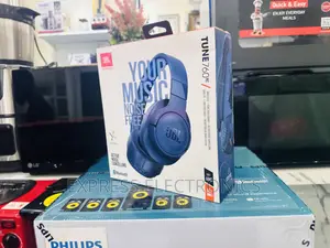 Neatly Sealed Headphones  JBL 760C Tune