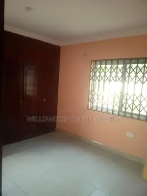 Commercial 2bedrms Detached Selfcompound Hse4rent,Spintex