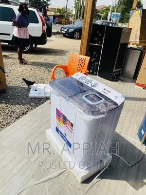 Top Load Pearl 7kg Semi-Automatic Washing Machine.