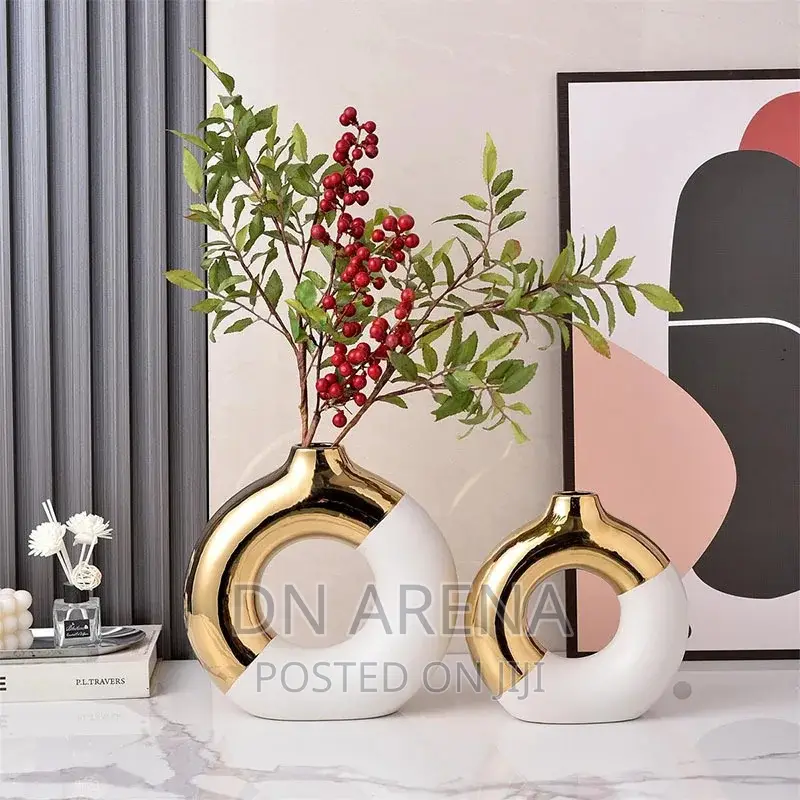 Beautiful Vase Does Not Come With the Flower