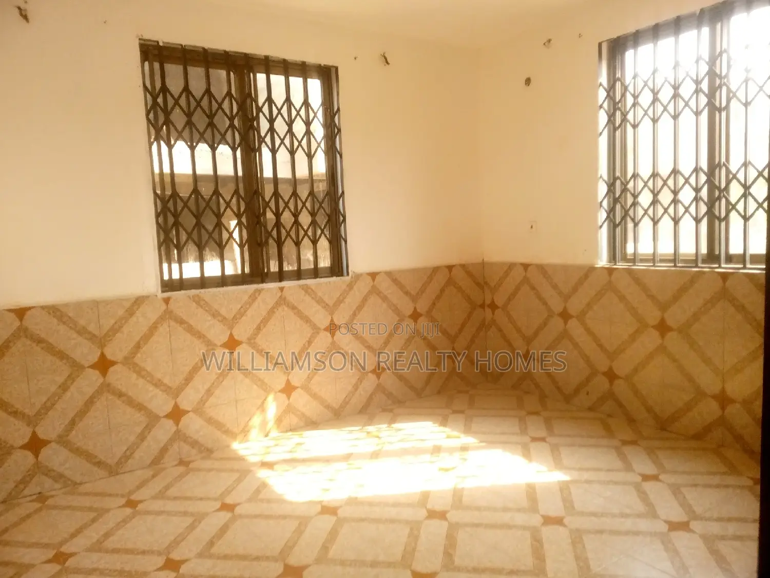 2bdrm Apartment in Community 18, Spintex for rent