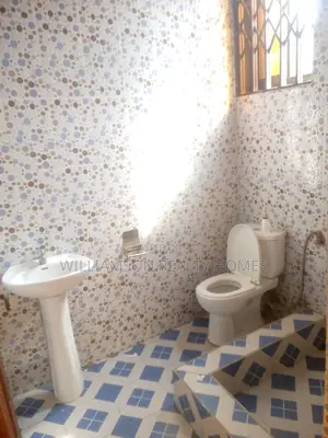 2bdrm Apartment in Community 18, Spintex for rent