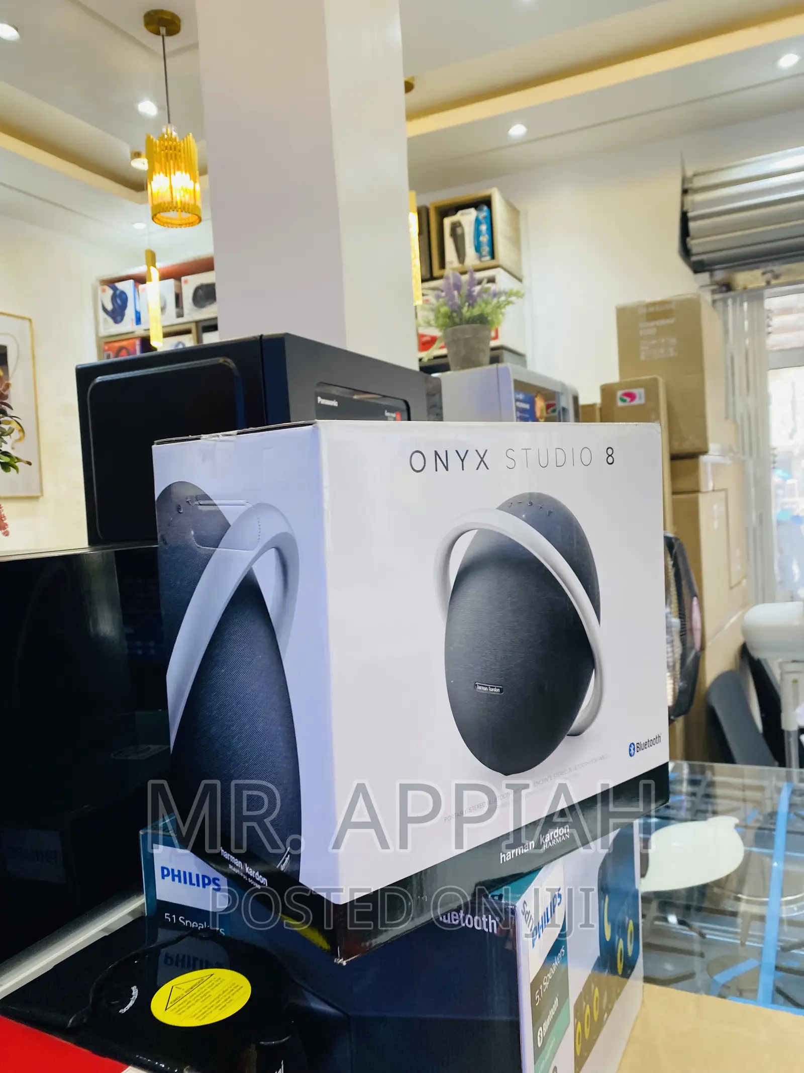 Purchase Quality Onyx 8 Bluetooth Rechargeable Speaker.
