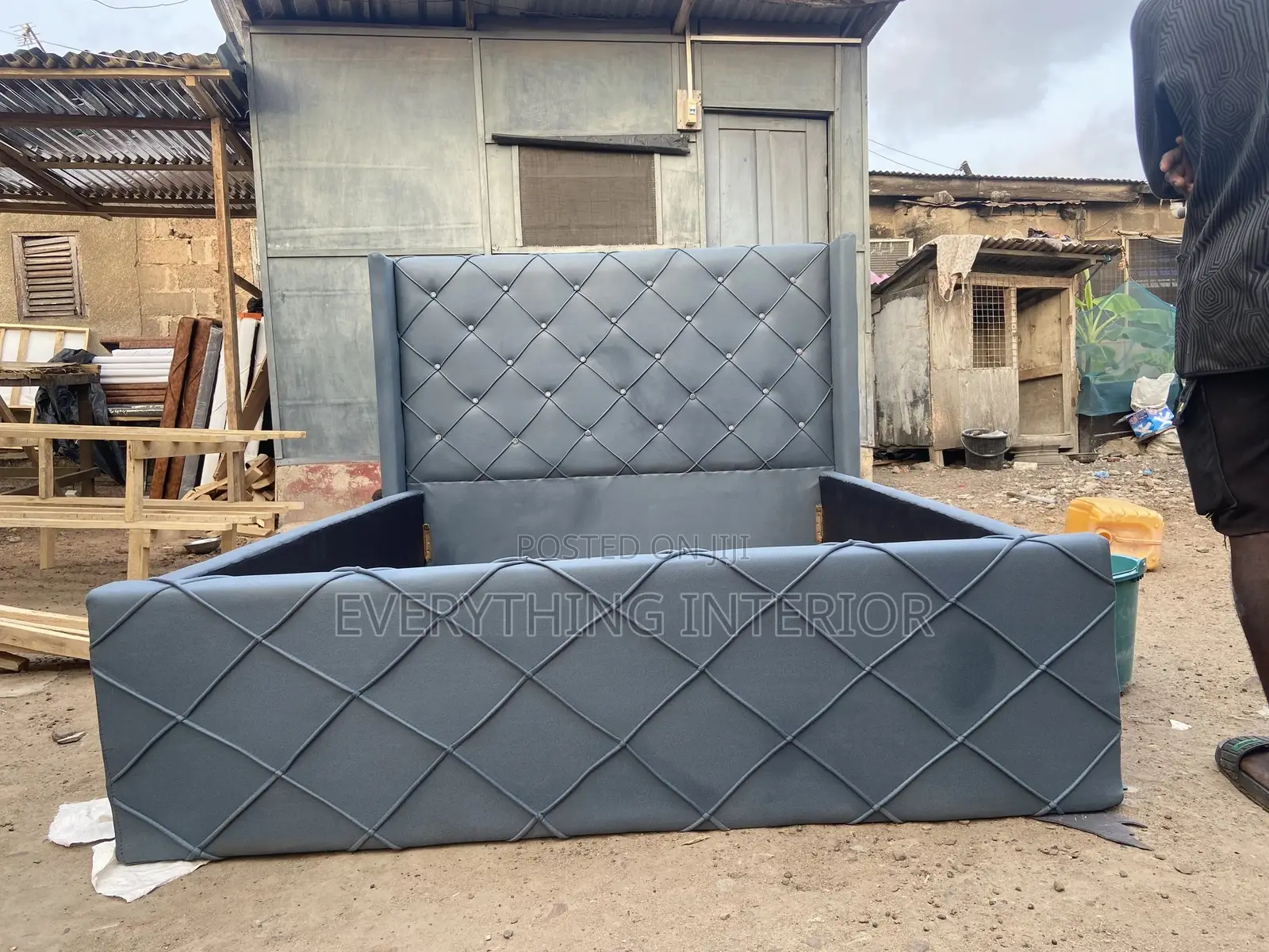 Leather Material Butterfly Bedframe for Sale Affordable