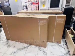 True Cinema  Samsung UHD Smart Glossy Tv Screen LED 65”
