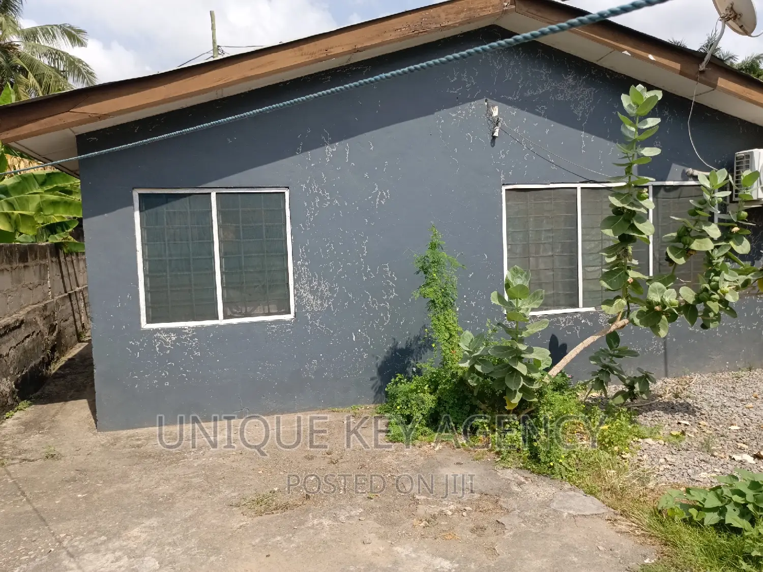 11 Plot for Sale at Tesano