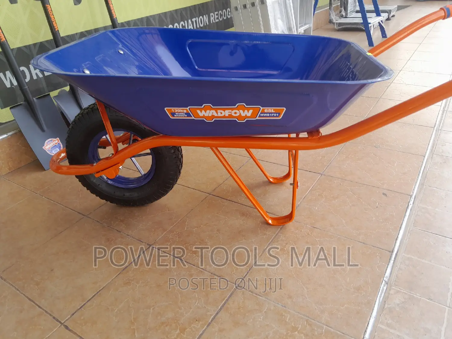 Wheel Barrow Wadfow