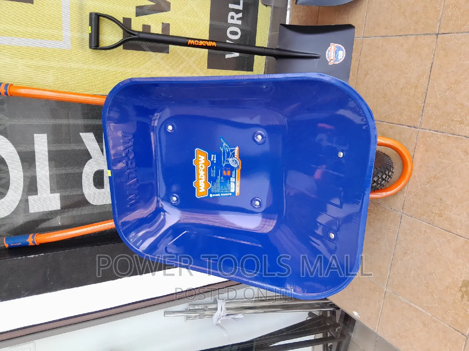 Wheel Barrow Wadfow