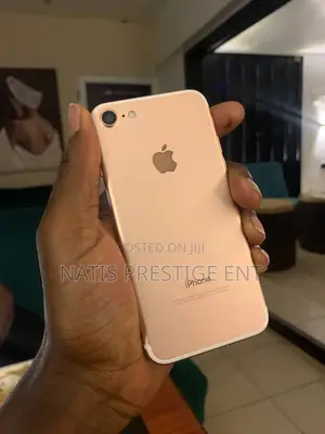 Apple iPhone 7 128 GB Gold