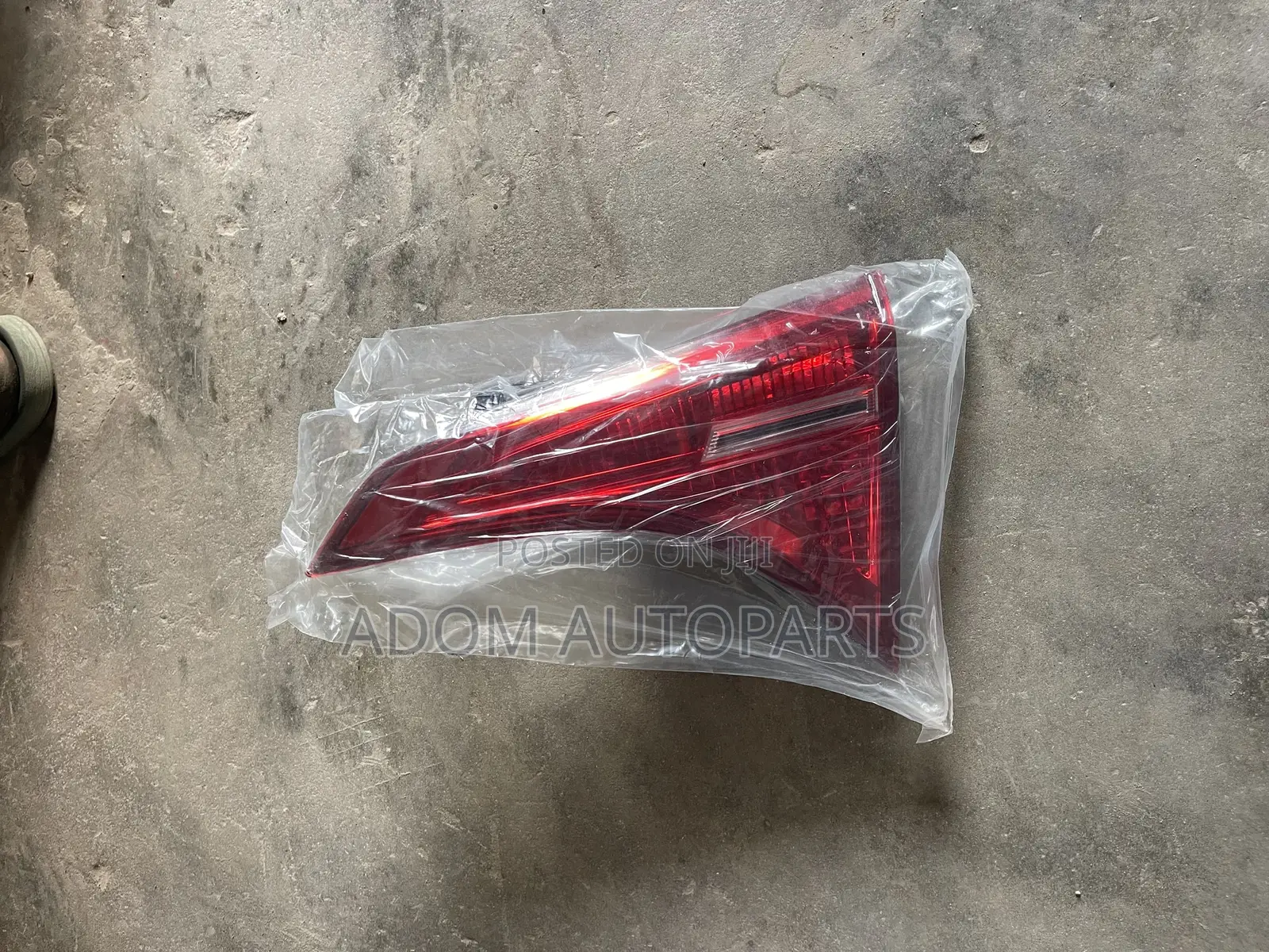 Toyota Corolla 2017 2018 2019 Boot Light
