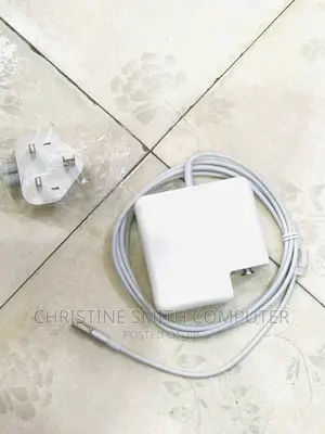 Original Mac Book Pro Charger