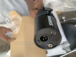 Shure Mv7 Podcast Microphone(Studio)